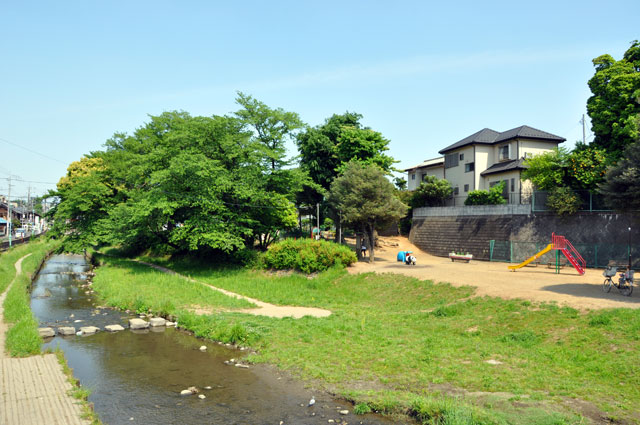 赤間川公園